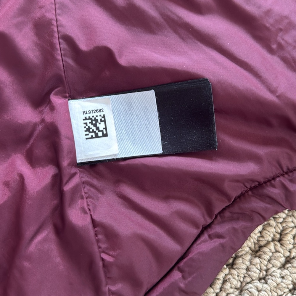 North Face burgundy and gray vest - Picture 6 of 8